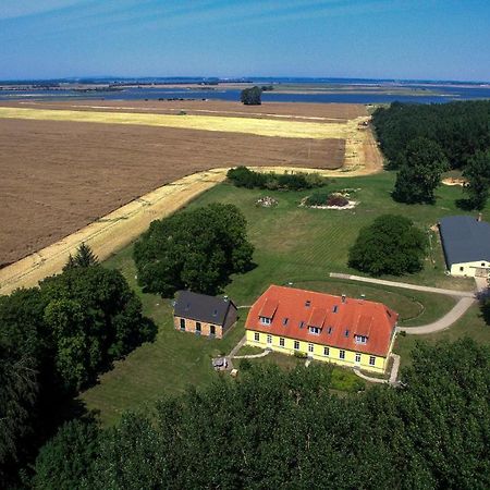 Ferienhaus Gut Rattelvitz Insel Ruegen 깅슈트 외부 사진