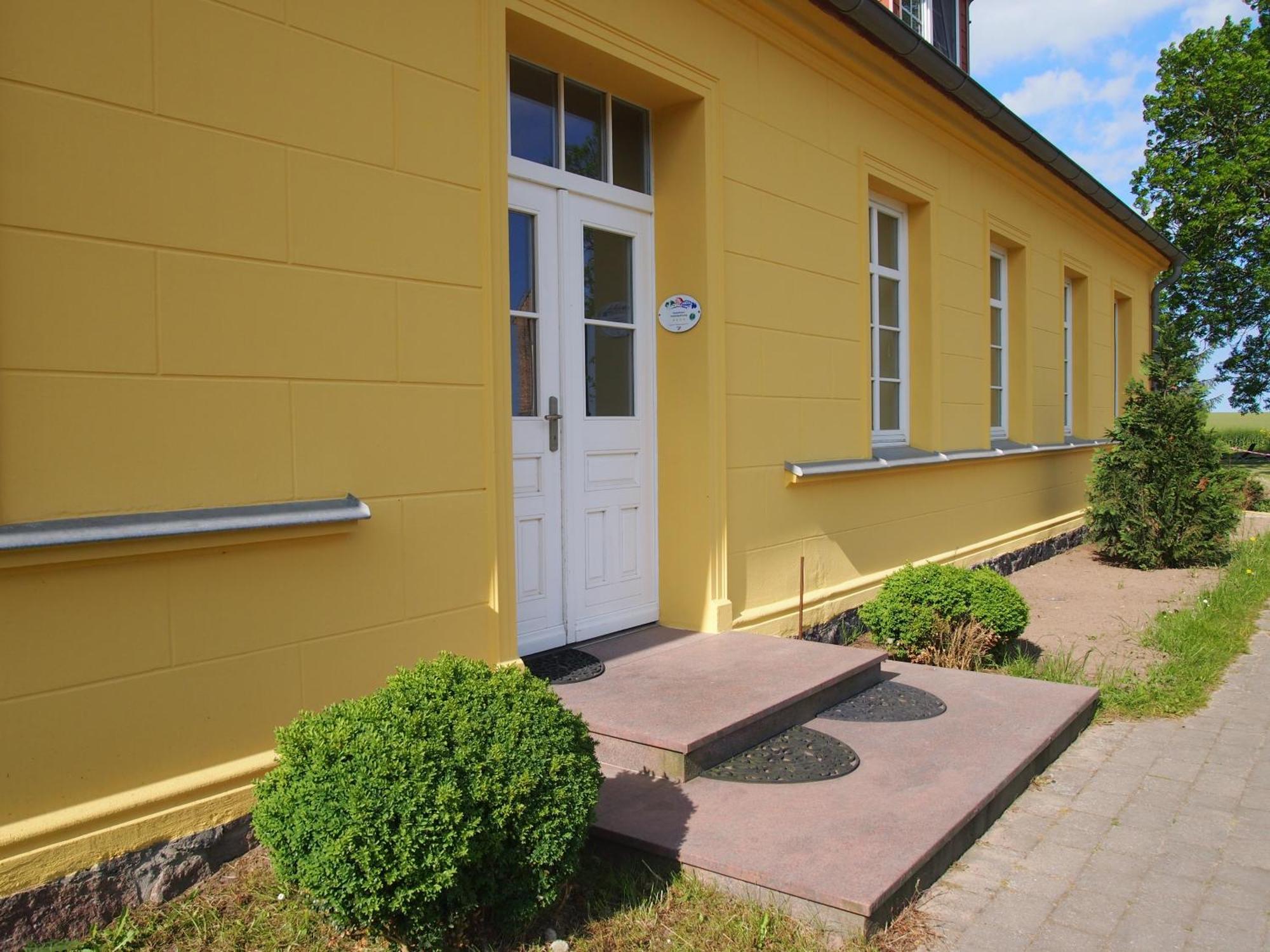 Ferienhaus Gut Rattelvitz Insel Ruegen 깅슈트 외부 사진